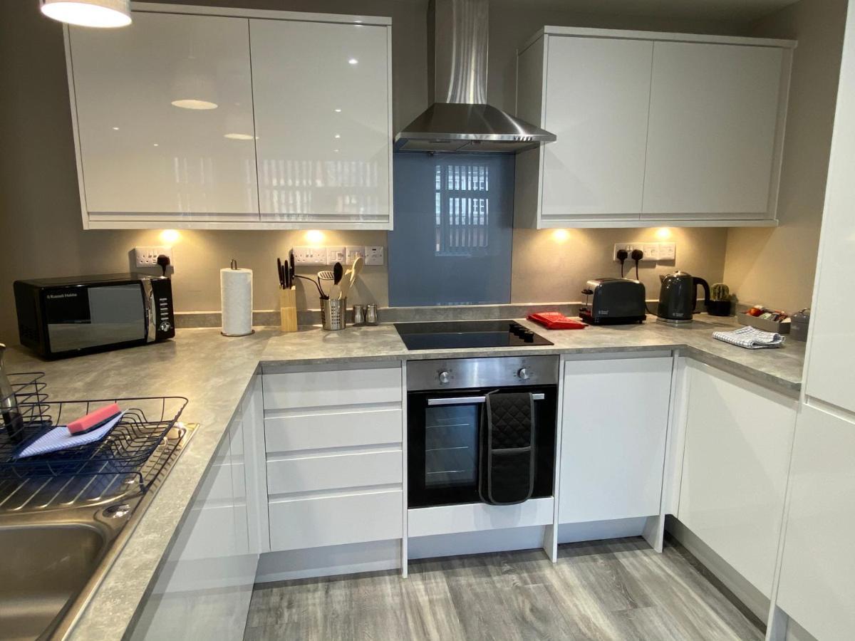 Marie'S Serviced Apartment 1 Bed Citystay, Parking 베드퍼드 외부 사진